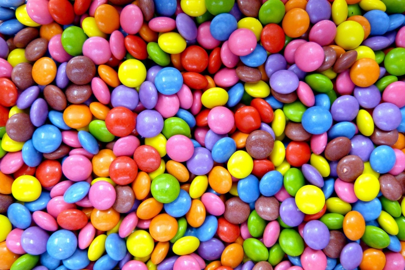 confiserie-AMPUS-min_smarties_confectionery_lenses-1150911